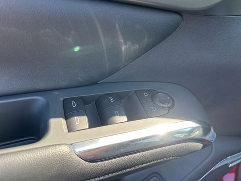 New 2026 Chevrolet Traverse LT w/ Enhanced Driving Package image 13