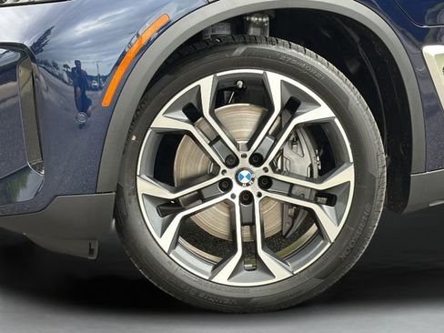 New 2026 BMW X5 xDrive50e image 34