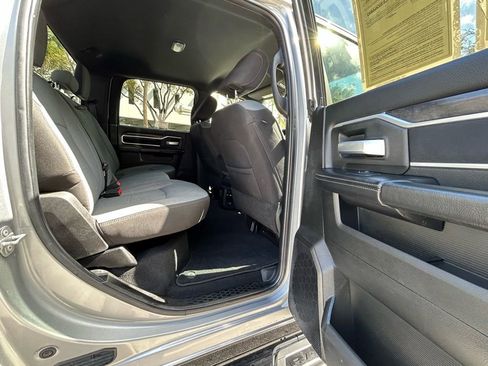 Used 2024 RAM 2500 Big Horn image 41