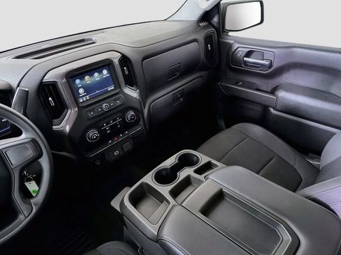 Used 2019 Chevrolet Silverado 1500 Custom w/ Custom Convenience Package RWD image 25