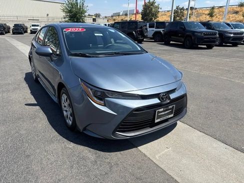 Used 2025 Toyota Corolla LE FWD image 7