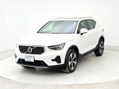 New 2025 Volvo XC40 B5 Core w/ Protection Package Premier image 1