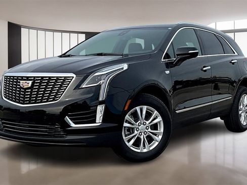 New 2026 Cadillac XT5 Luxury w/ LPO, Floor Liner Package image 1
