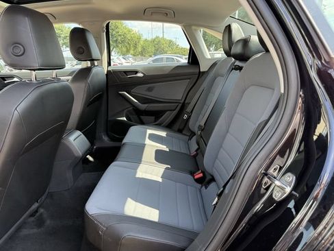 Used 2026 Volkswagen Jetta SE FWD image 26