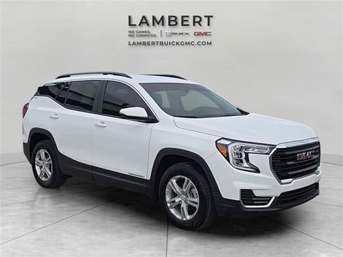 Used 2023 GMC Terrain SLE w/ Driver Convenience Package image 7