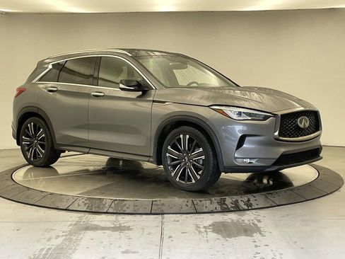 Used 2021 INFINITI QX50 Luxe w/ Appearance Package image 9