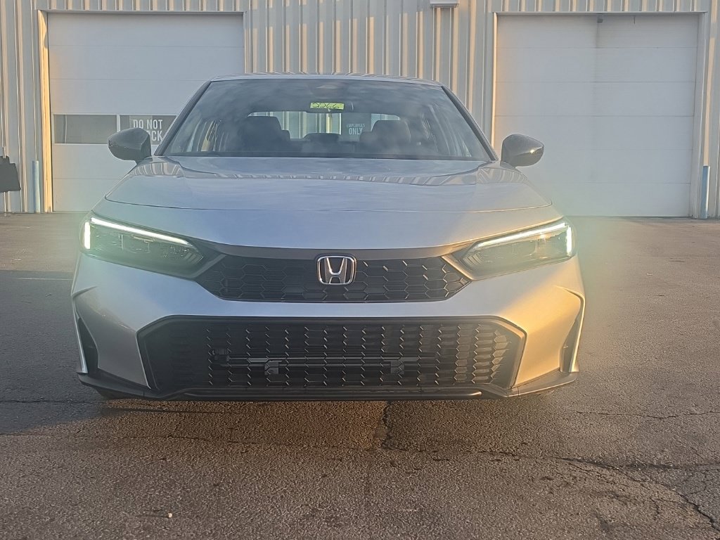 Used 2025 Honda Civic Sport image 2