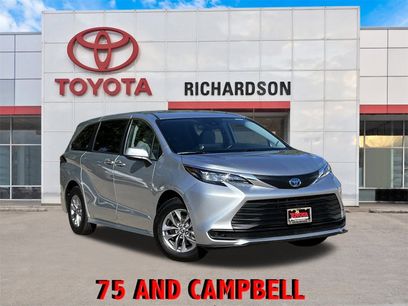 Used 2024 Toyota Sienna LE