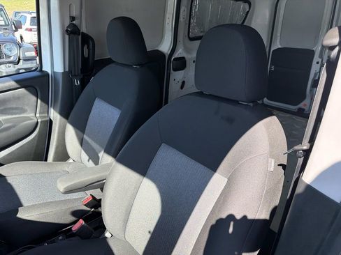 Used 2022 RAM ProMaster City Tradesman FWD image 22