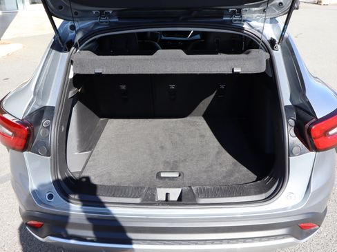 Certified 2024 Chevrolet Trax LT image 32