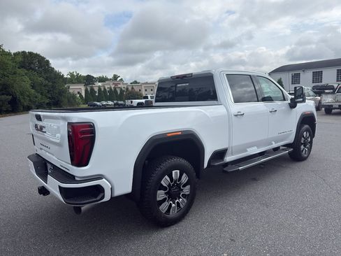 New 2026 GMC Sierra 2500 Denali w/ Technology Package AWD/4WD image 5