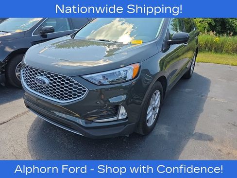 Certified 2023 Ford Edge SEL w/ Convenience Package AWD/4WD image 3