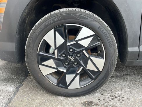 Used 2025 Hyundai Kona SEL image 25