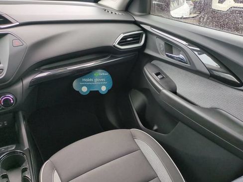 Certified 2023 Chevrolet TrailBlazer LS FWD image 19