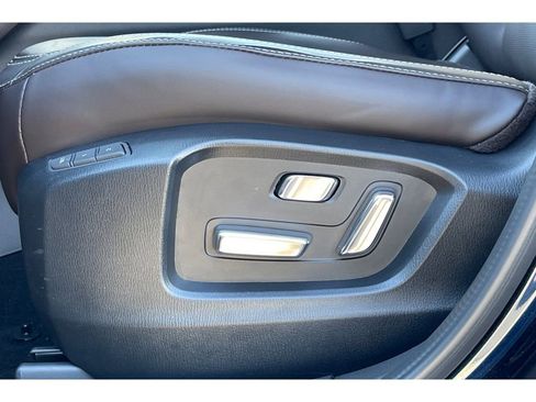 Certified 2025 MAZDA CX-5 Signature image 14