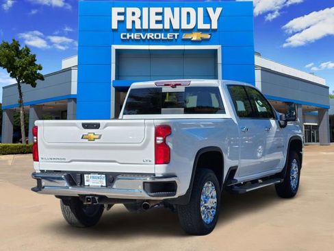 Used 2024 Chevrolet Silverado 2500 LTZ w/ LTZ Premium Package image 7