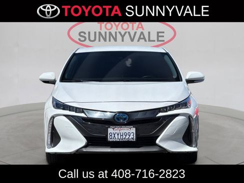 Used 2021 Toyota Prius Prime LE FWD image 11