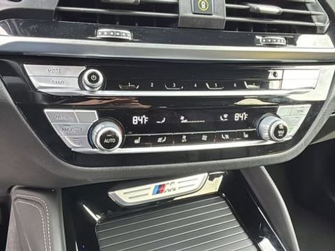 Used 2021 BMW X4 M40i w/ Premium Package image 31