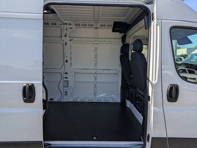 New 2026 RAM ProMaster 2500 w/ Convenience Group FWD image 16