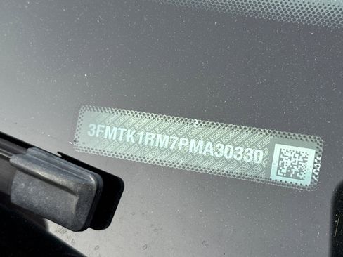 Used 2023 Ford Mustang Mach-E Select image 3