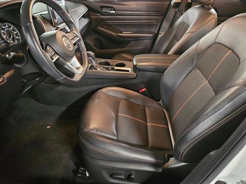 Used 2021 Nissan Altima 2.5 SR image 15