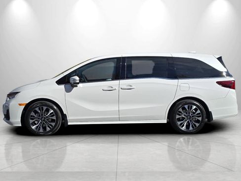 New 2026 Honda Odyssey Elite image 5