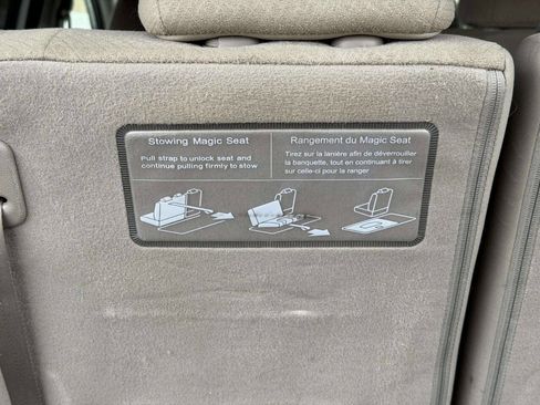 Used 2016 Honda Odyssey SE image 11