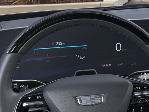 New 2025 Cadillac Lyriq Luxury image 18