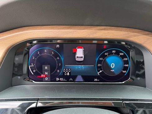 New 2026 Volkswagen Atlas SE FWD image 28