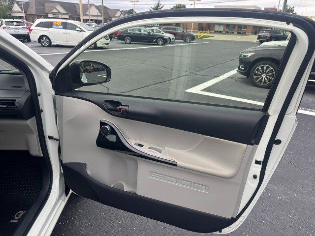 Used 2013 Scion iQ FWD image 29