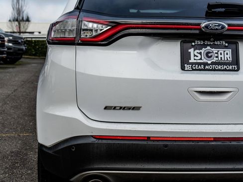 Used 2015 Ford Edge SEL image 10