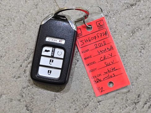 Used 2018 Honda CR-V Touring image 32