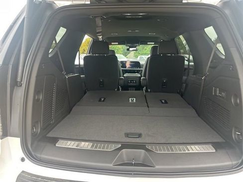 New 2025 Chevrolet Tahoe Premier image 13