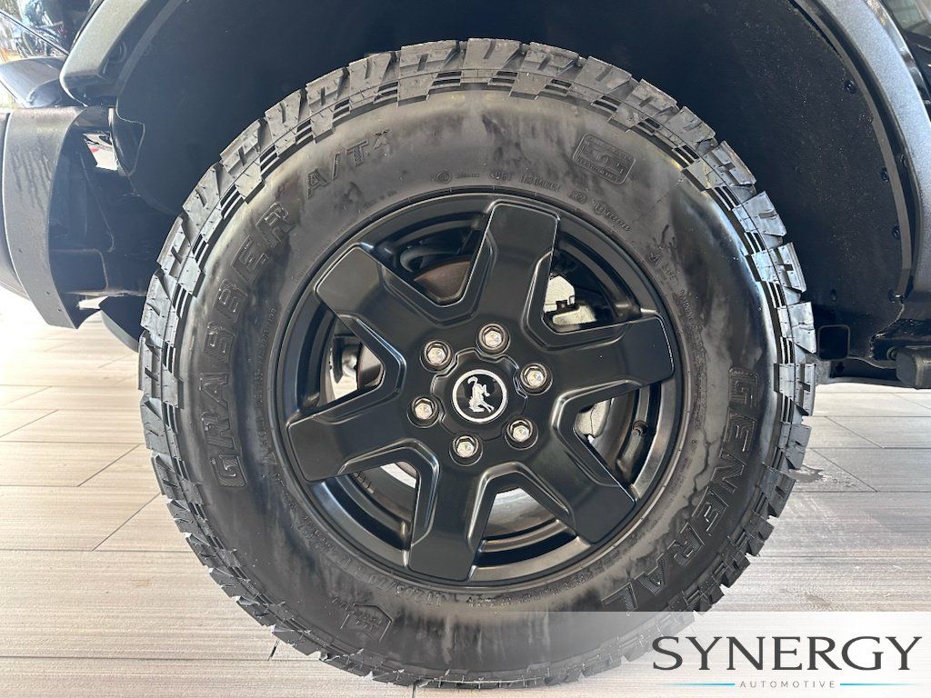 Used 2024 Ford Bronco Black Diamond AWD/4WD image 11