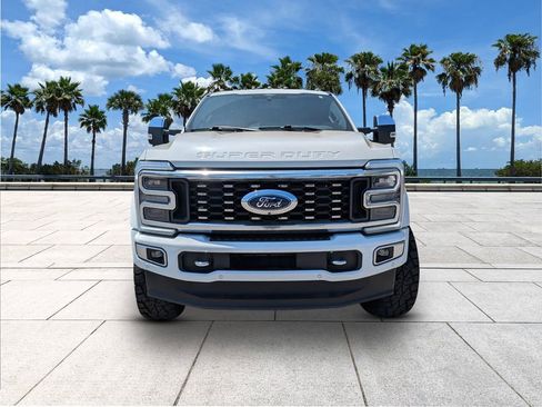 Used 2024 Ford F450 Platinum w/ FX4 Off-Road Package AWD/4WD image 2