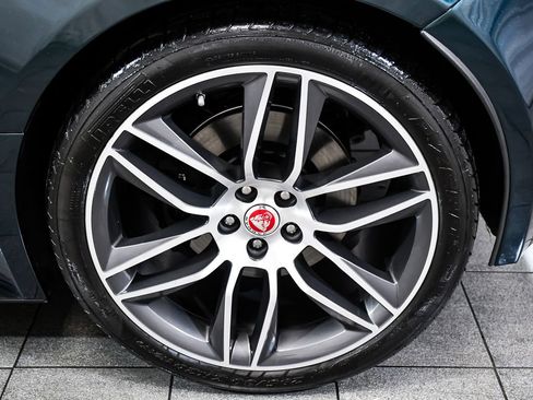 Used 2021 Jaguar F-TYPE R-Dynamic AWD/4WD image 8