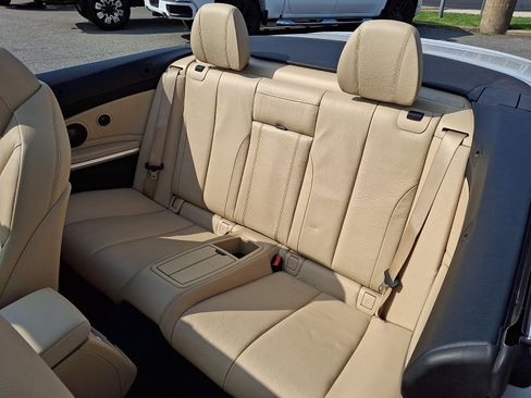 Used 2019 BMW 440i Convertible w/ Executive Package RWD image 11