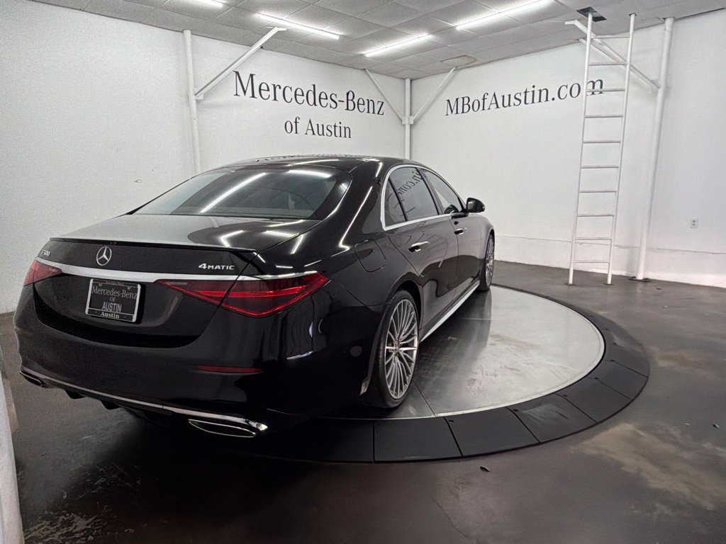 Certified 2023 Mercedes-Benz S 500 4MATIC image 7