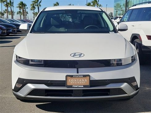 New 2026 Hyundai Ioniq 5 SEL image 27