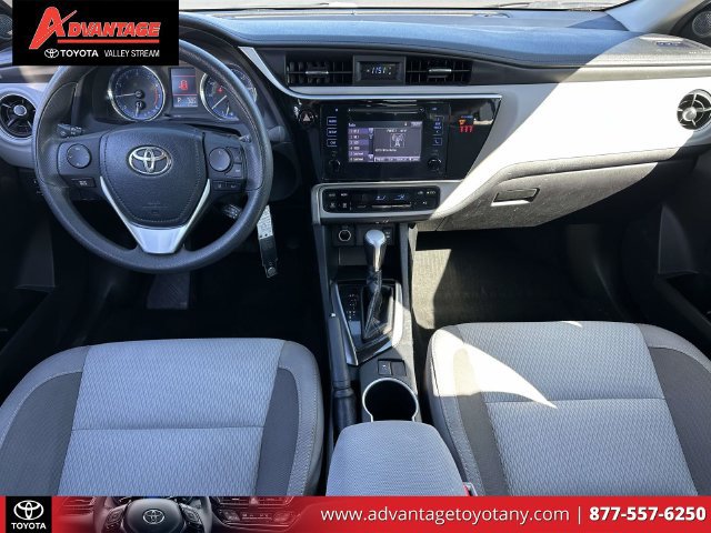 Used 2018 Toyota Corolla LE FWD image 16