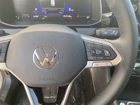 New 2026 Volkswagen Jetta SE image 21