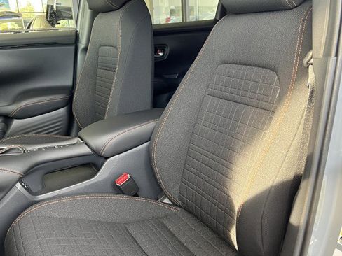 Used 2025 Honda HR-V Sport image 8