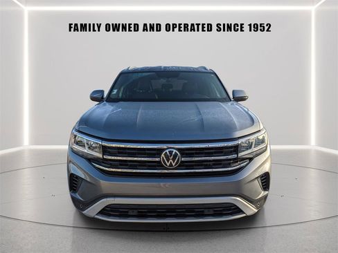 Certified 2023 Volkswagen Atlas Cross Sport SE image 8