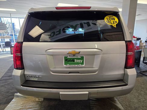 Used 2019 Chevrolet Tahoe LT w/ Luxury Package image 12