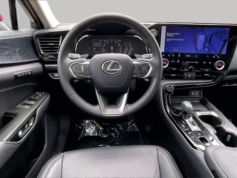Used 2024 Lexus NX 250 FWD w/ Cold Area Package image 6