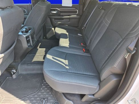 Used 2025 RAM 2500 Big Horn AWD/4WD image 17