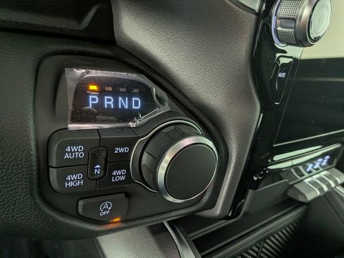 New 2026 RAM 1500 4x4 Crew Cab image 20