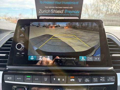 New 2026 Honda Odyssey Touring image 23