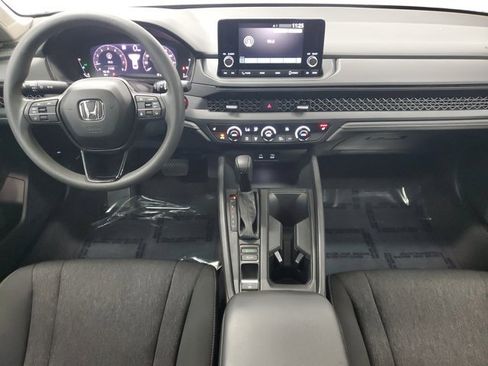 Used 2024 Honda Accord EX image 9