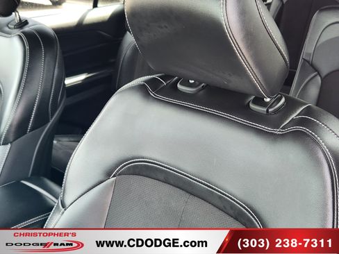Used 2023 Jeep Grand Cherokee L Laredo AWD/4WD image 15